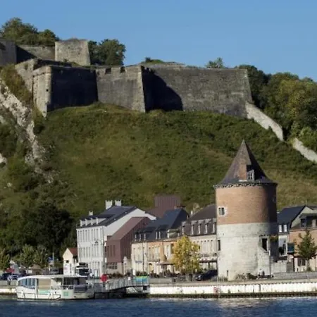 Confort Dans Calme * Givet